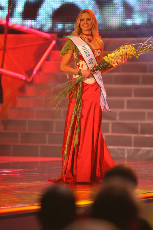 01 - Miss Universe SR 2007